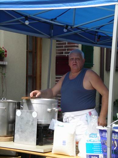 Mit Doppelklick auf das Foto, öffnet sich das grosse Foto