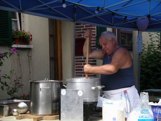 Mit Doppelklick auf das Foto, öffnet sich das grosse Foto